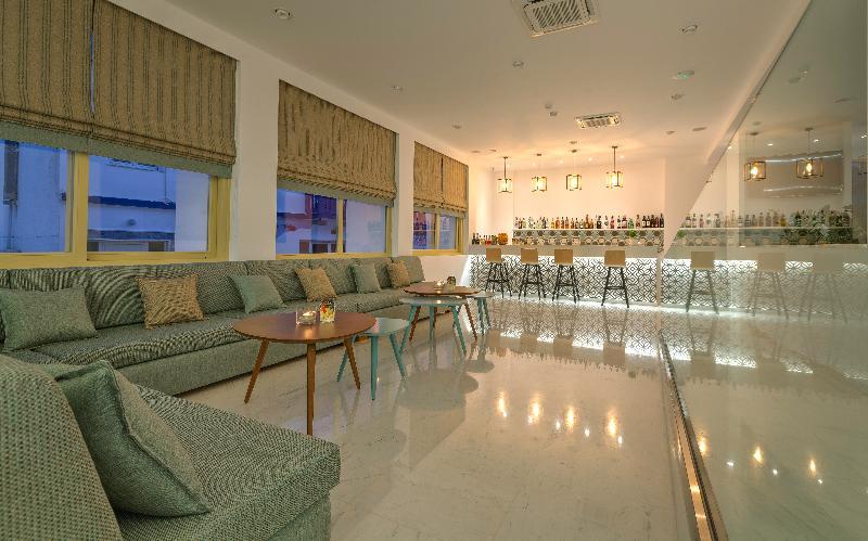 Zephyros Hotel Myrties Екстер'єр фото